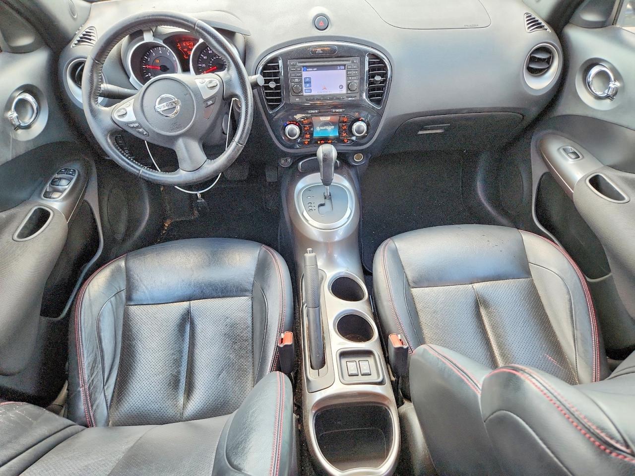 2011 NISSAN Juke