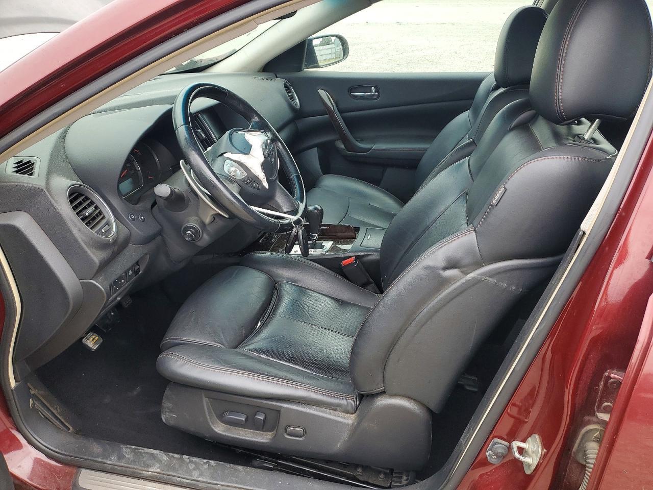 2011 NISSAN Maxima