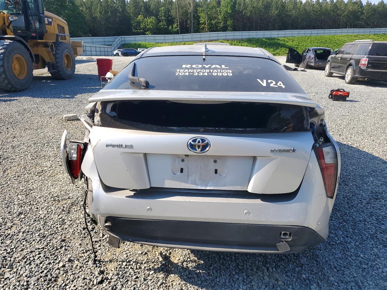 2017 TOYOTA PRIUS