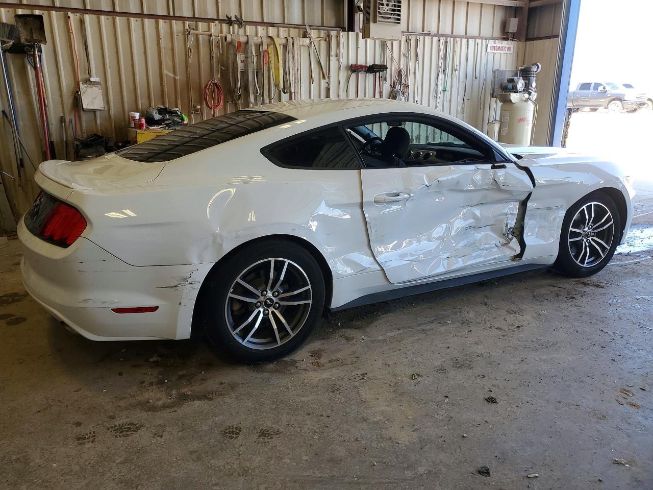 2017 FORD MUSTANG