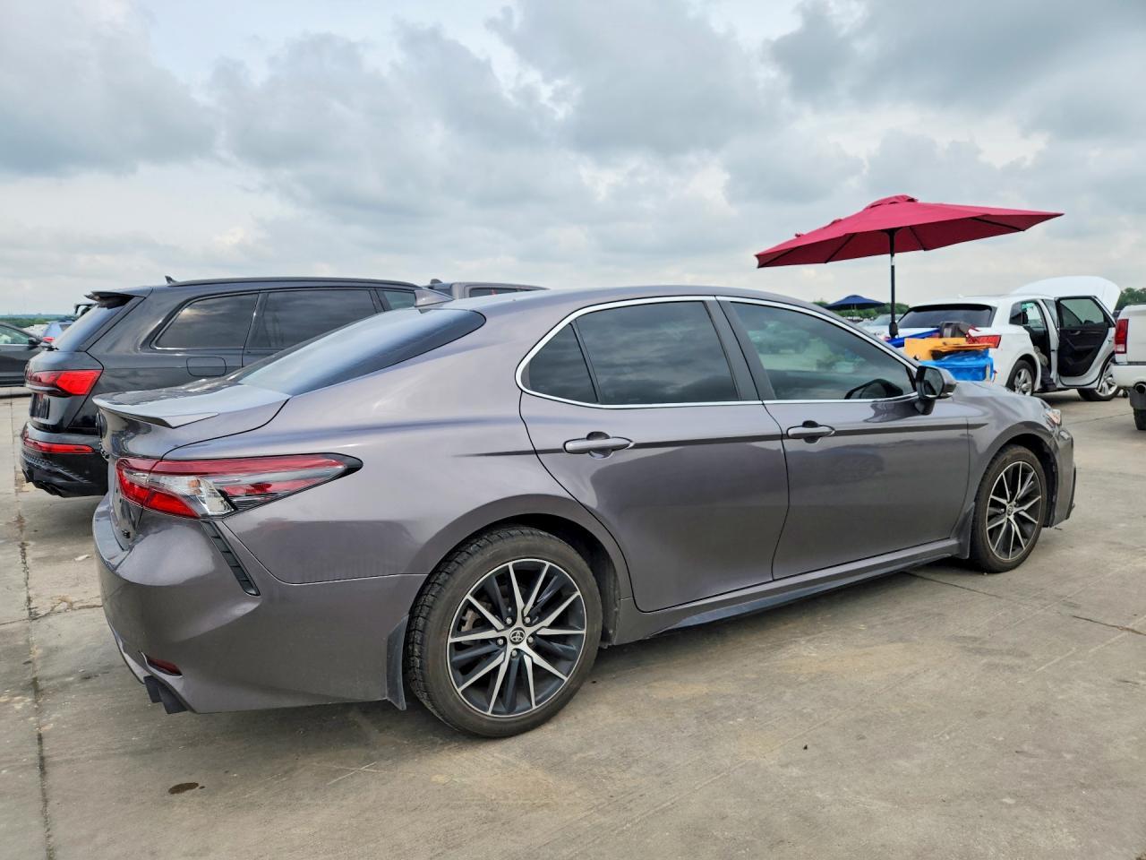 2023 TOYOTA CAMRY