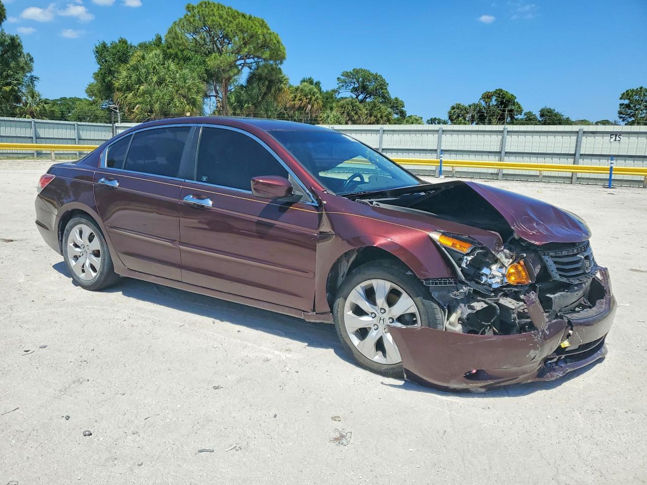 2010 HONDA ACCORD