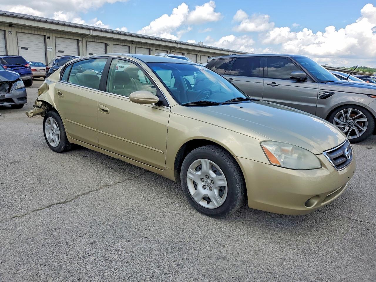 2002 NISSAN ALTIMA