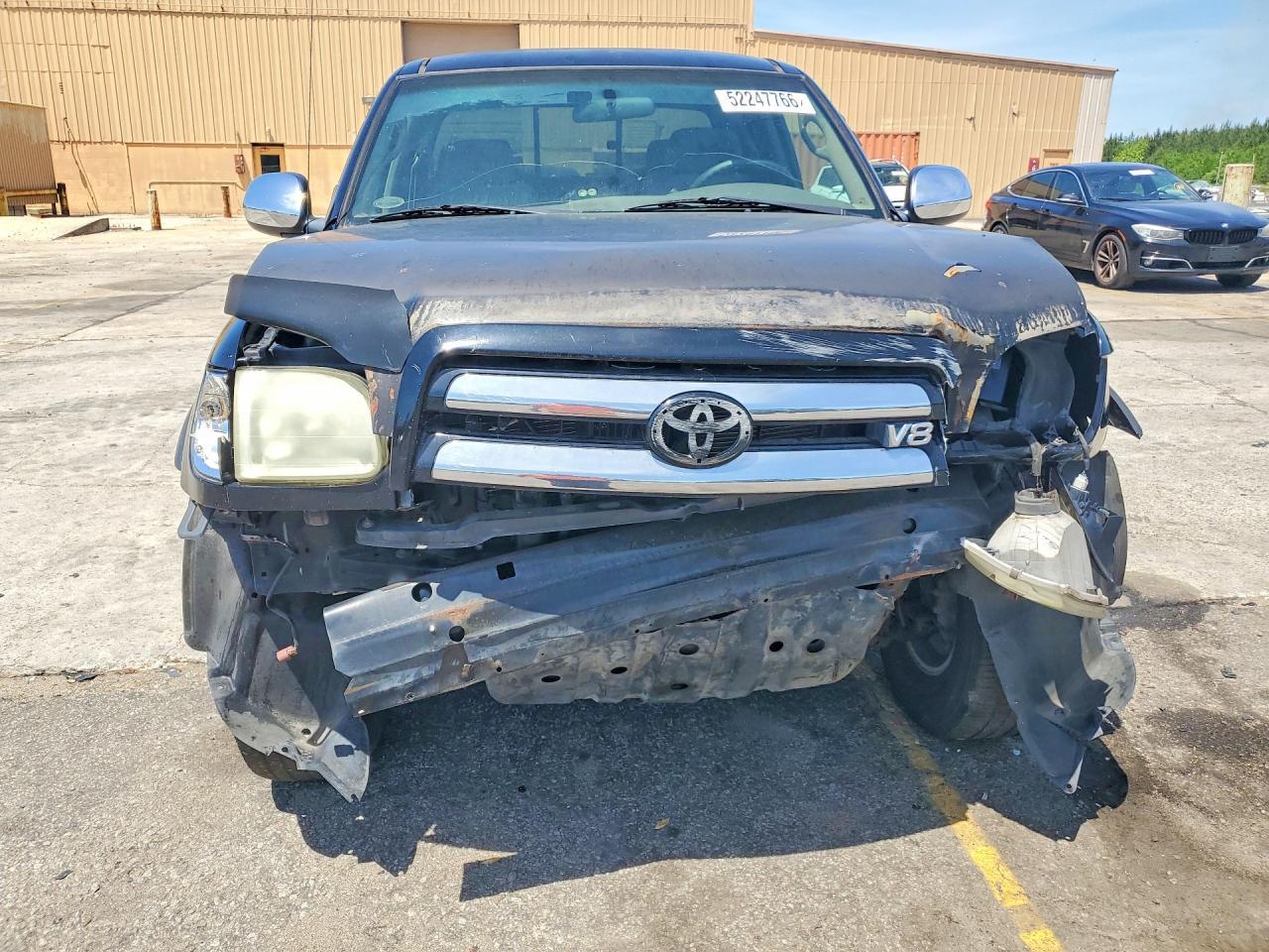 2004 TOYOTA TUNDRA