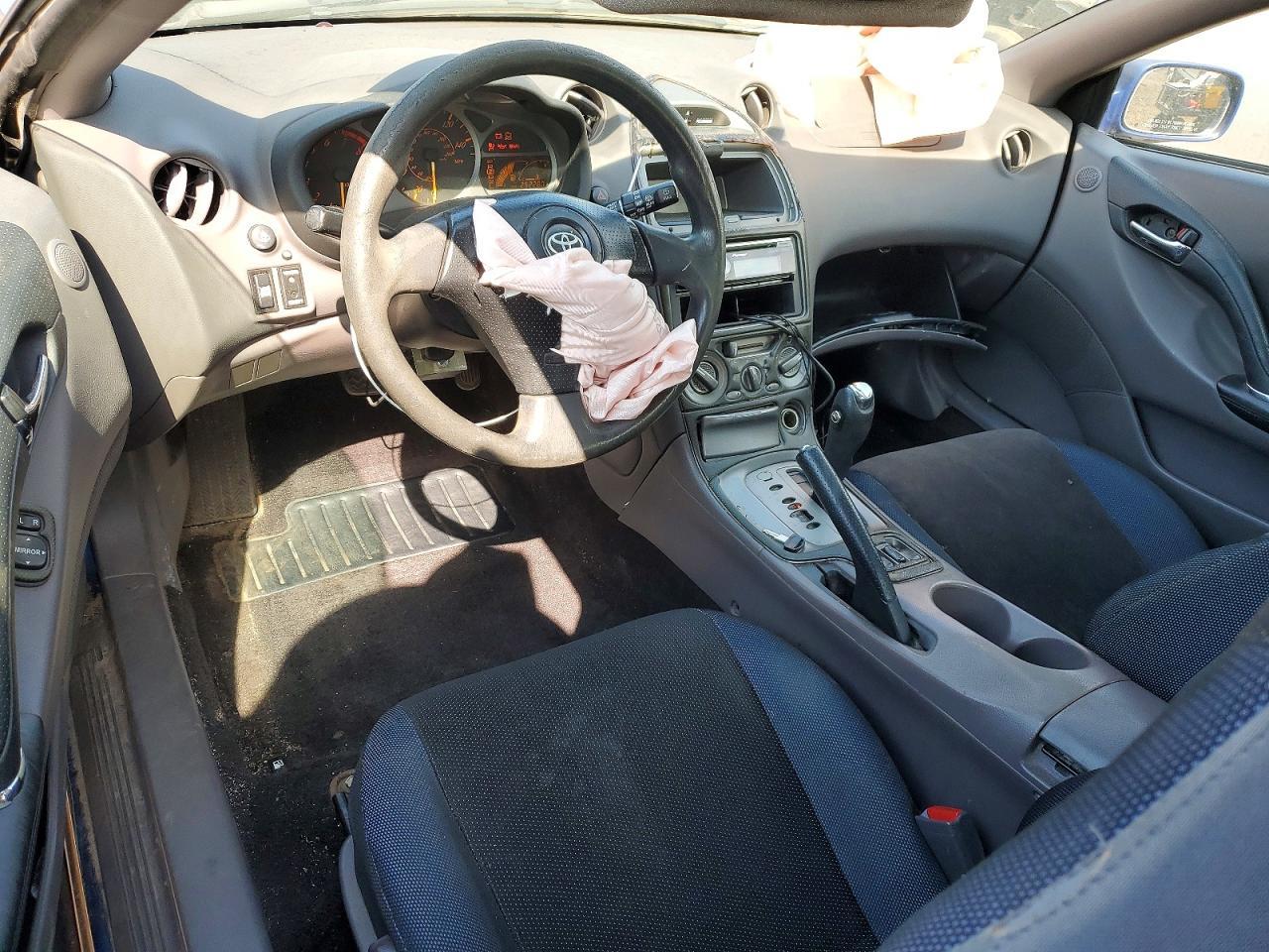 2002 TOYOTA Celica