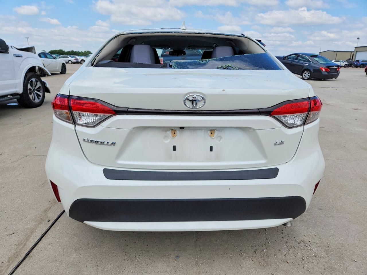 2020 TOYOTA COROLLA