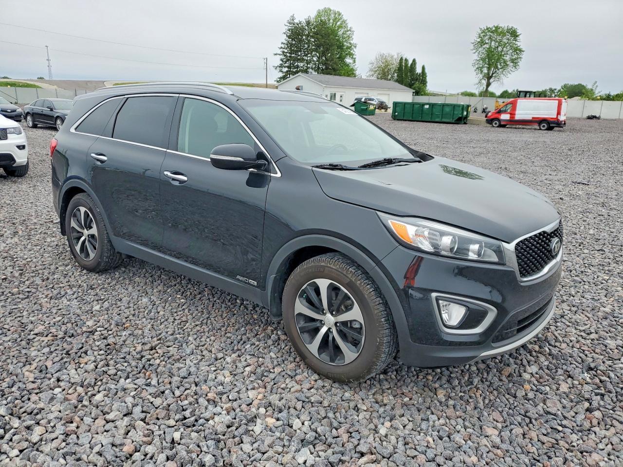 2017 KIA SORENTO
