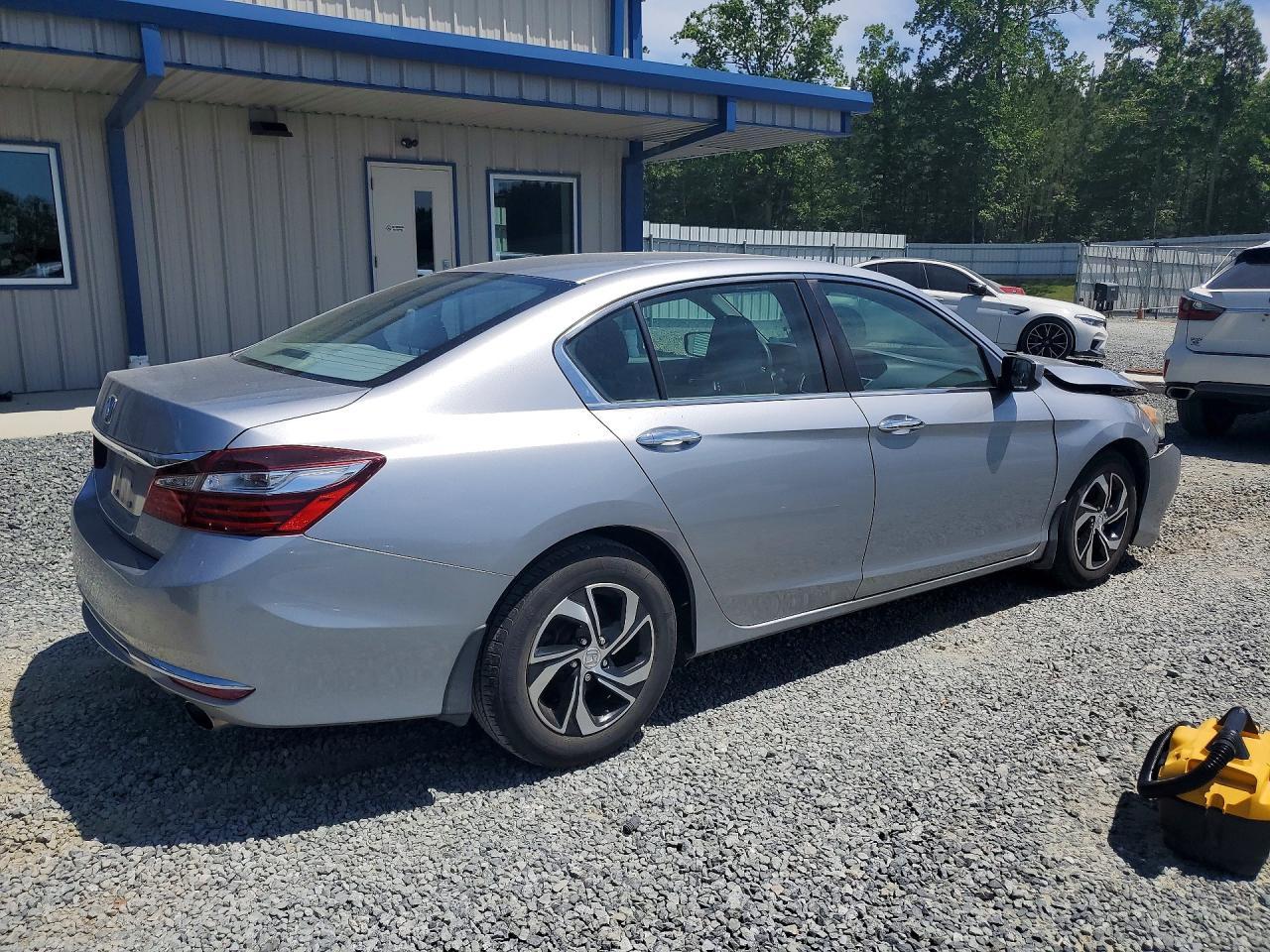 2017 HONDA ACCORD