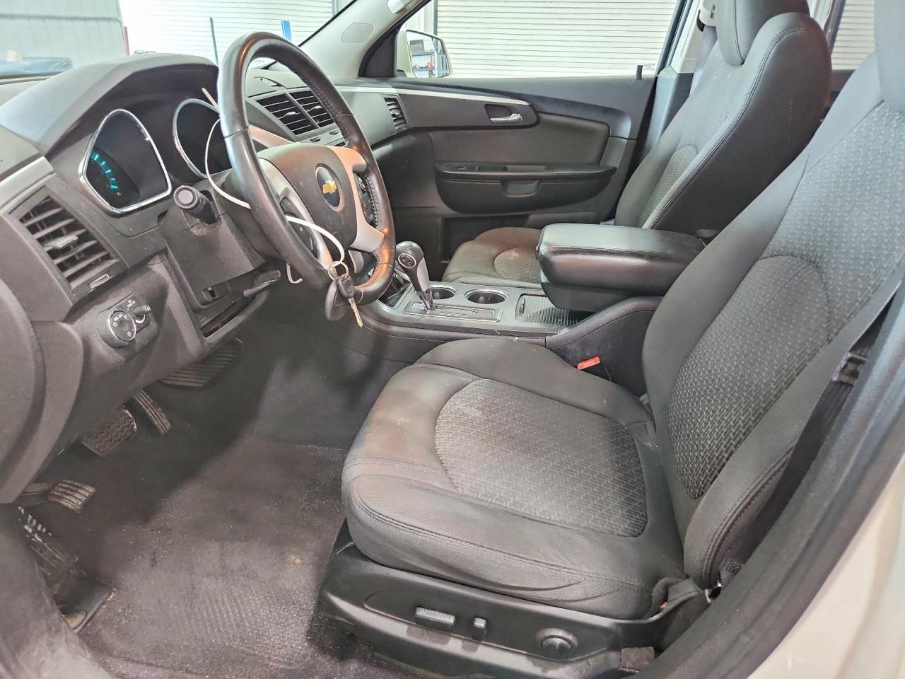 2011 CHEVROLET TRAVERSE