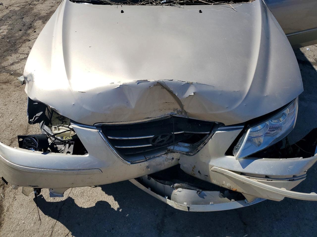 2010 HYUNDAI SONATA