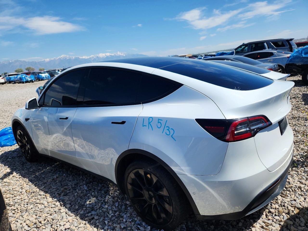 2022 TESLA MODEL Y