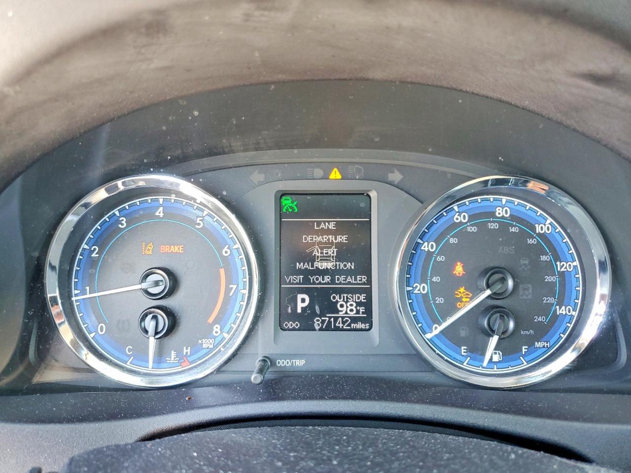 2019 TOYOTA COROLLA