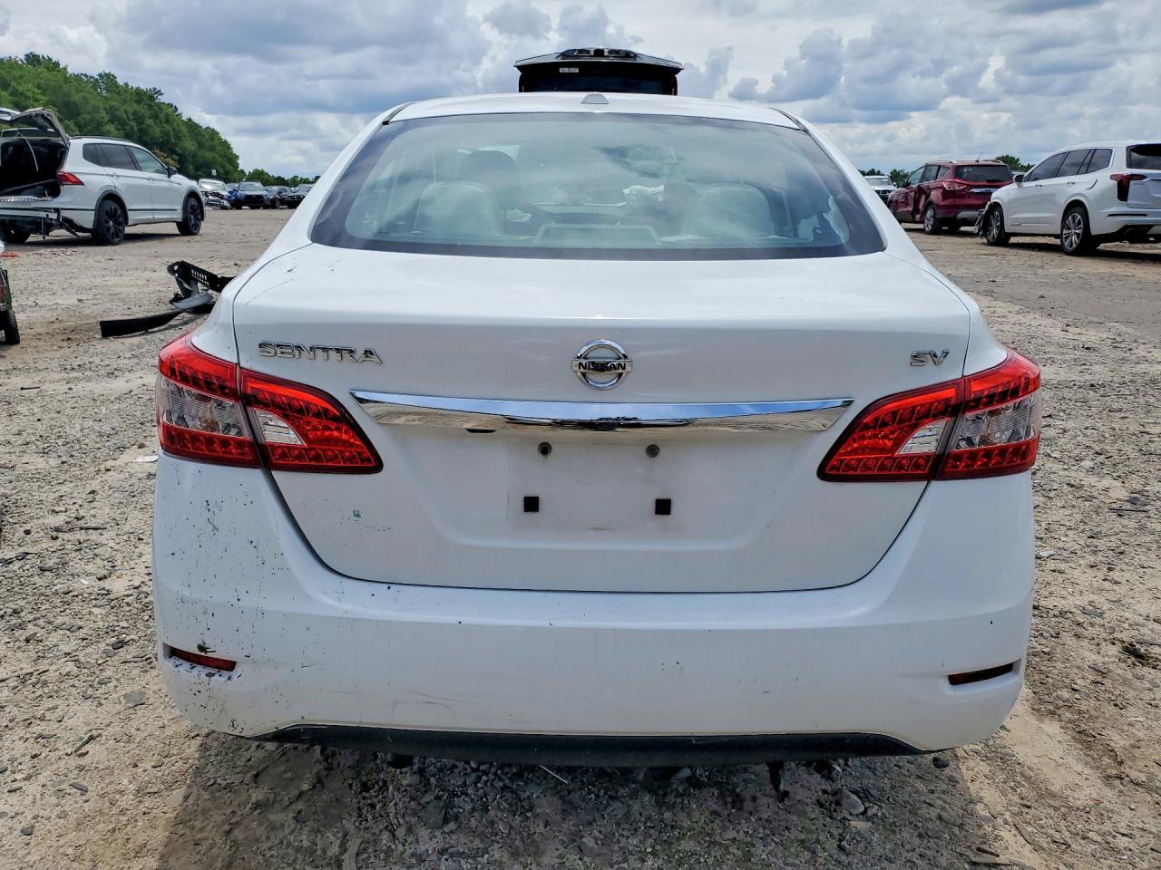 2015 NISSAN SENTRA