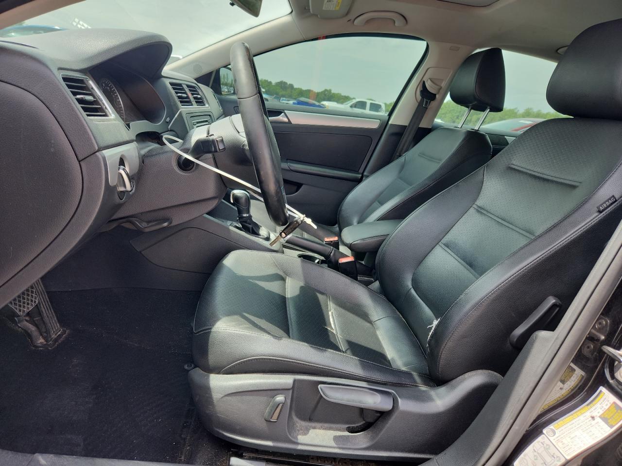 2013 VOLKSWAGEN JETTA