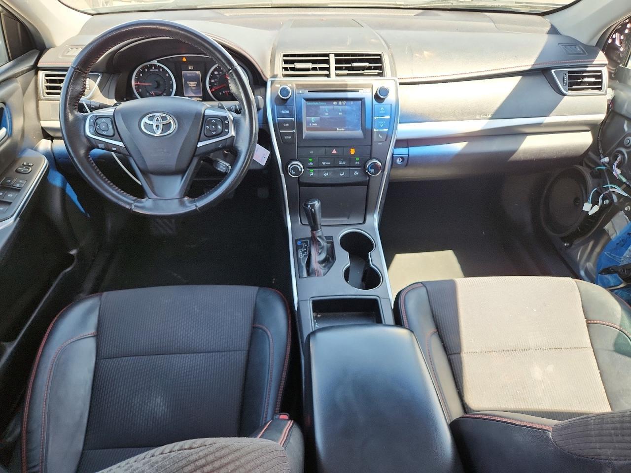 2016 TOYOTA CAMRY