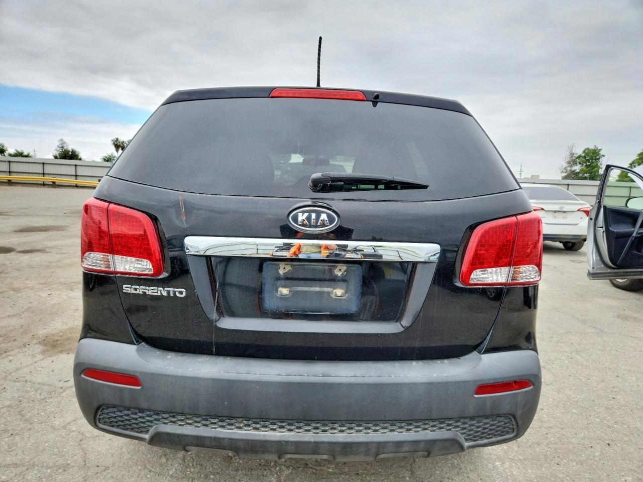 2011 KIA SORENTO