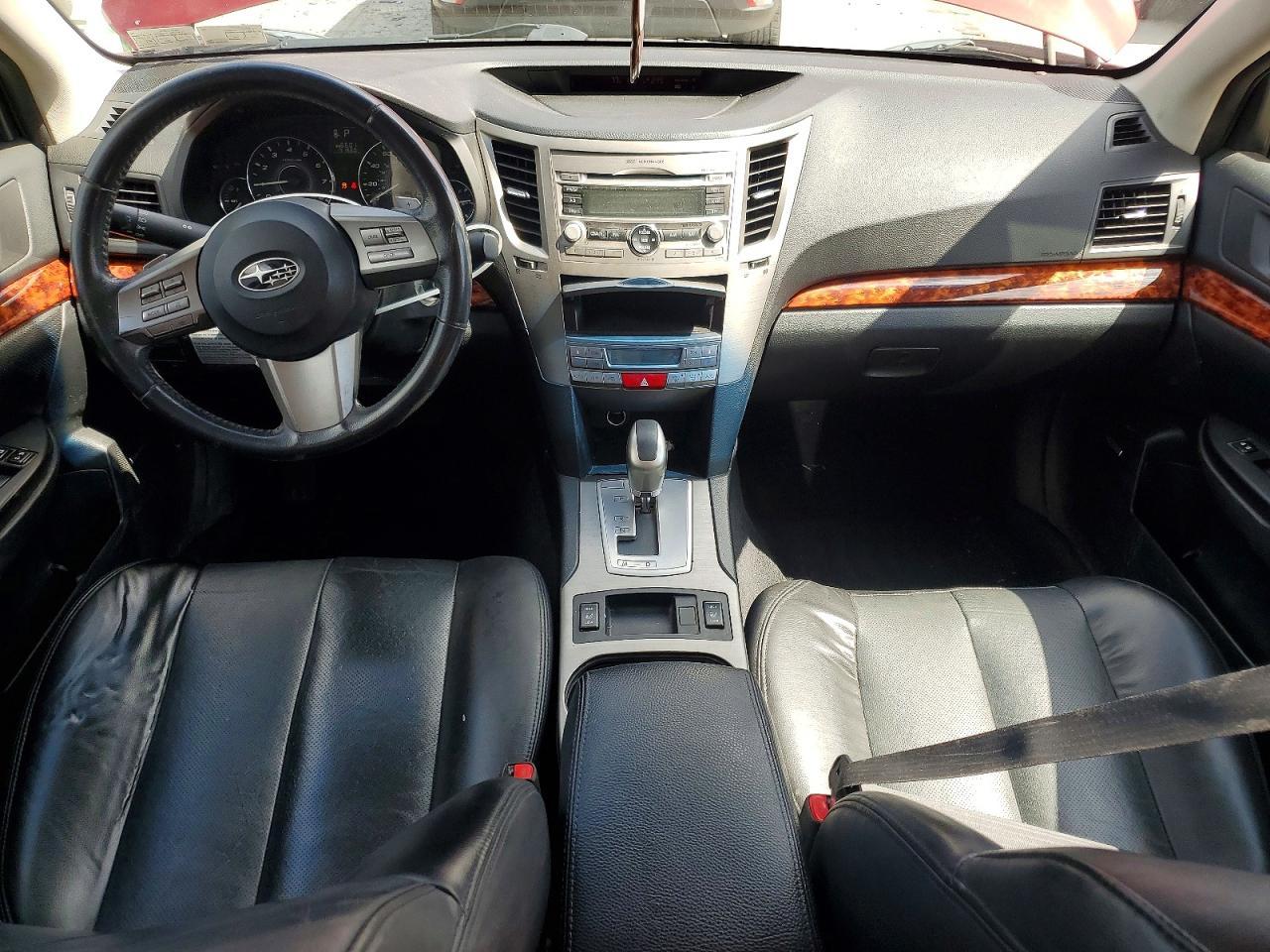 2010 SUBARU Legacy