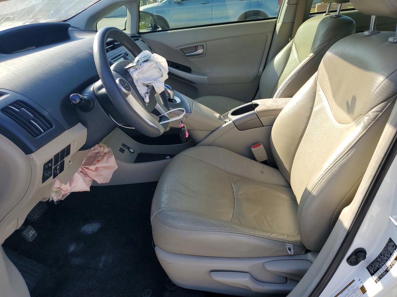 2014 TOYOTA PRIUS