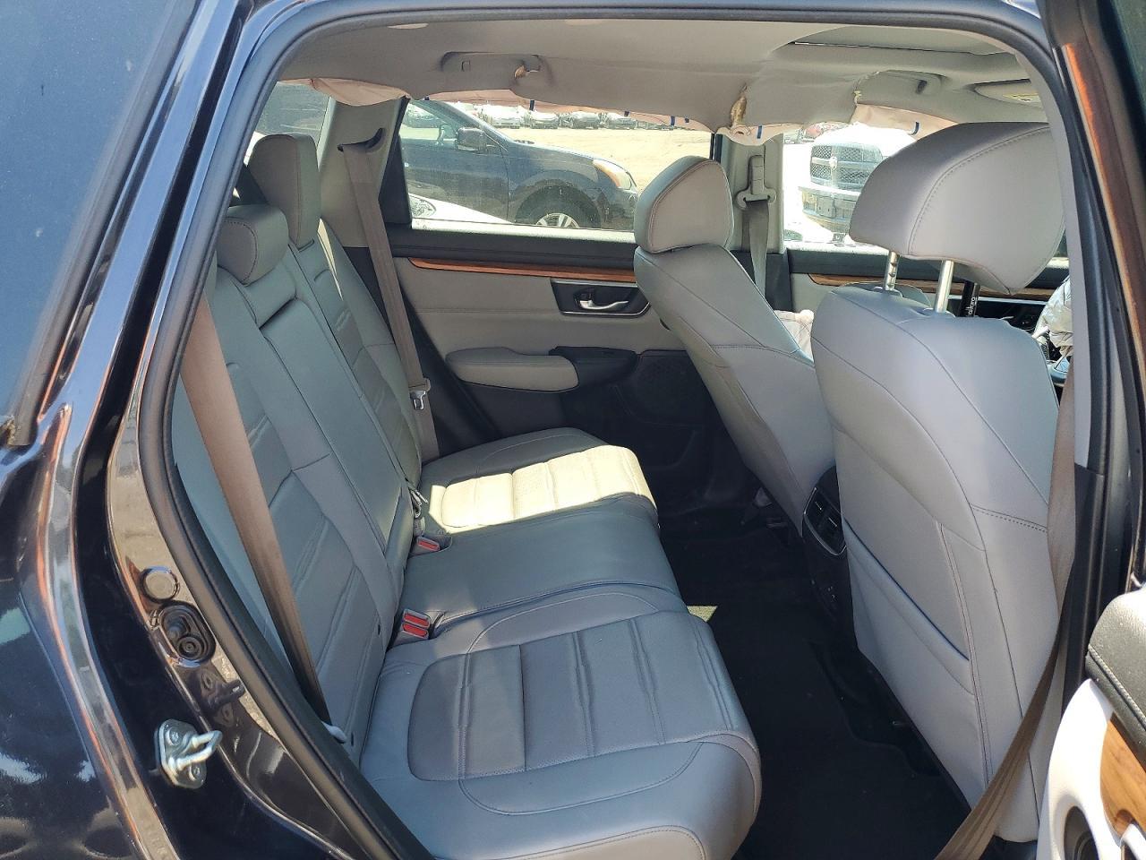 2017 HONDA CR-V