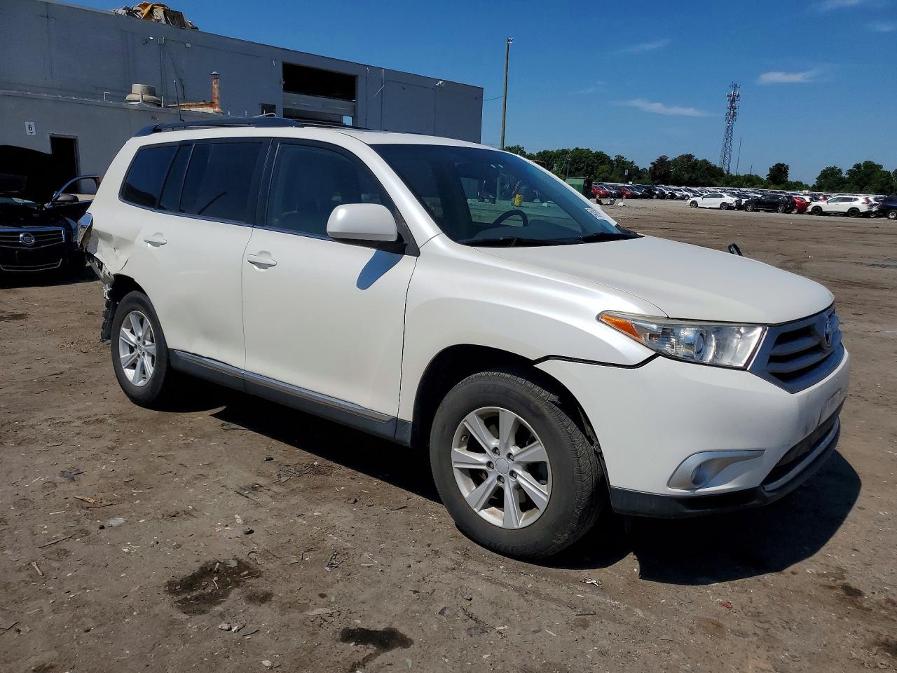 2013 TOYOTA HIGHLANDER