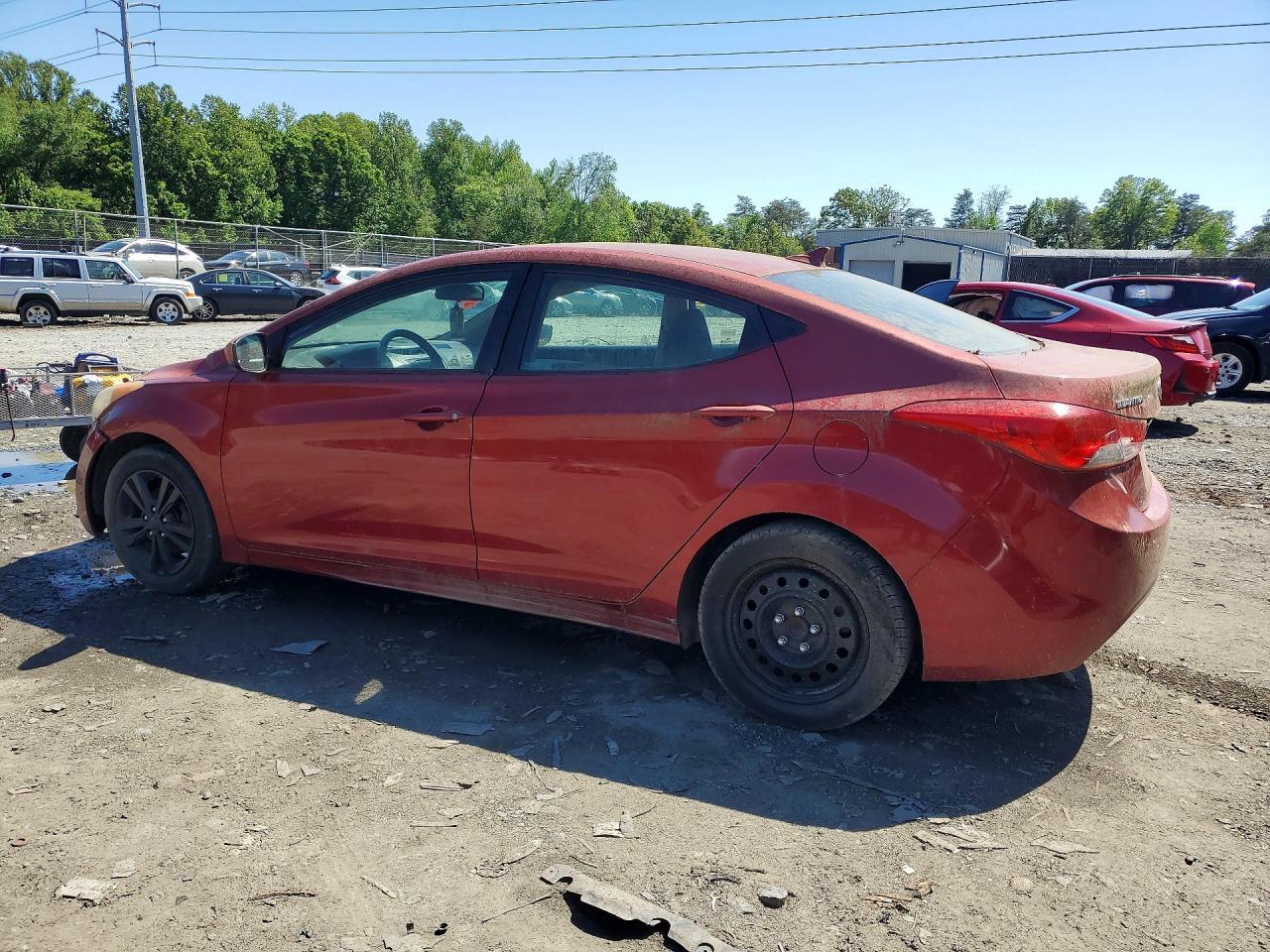2012 HYUNDAI ELANTRA