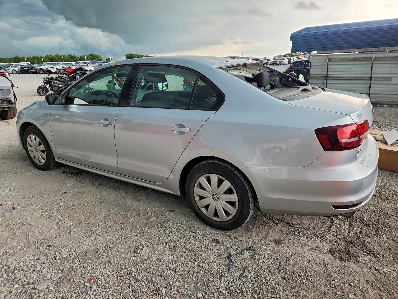 2016 VOLKSWAGEN JETTA