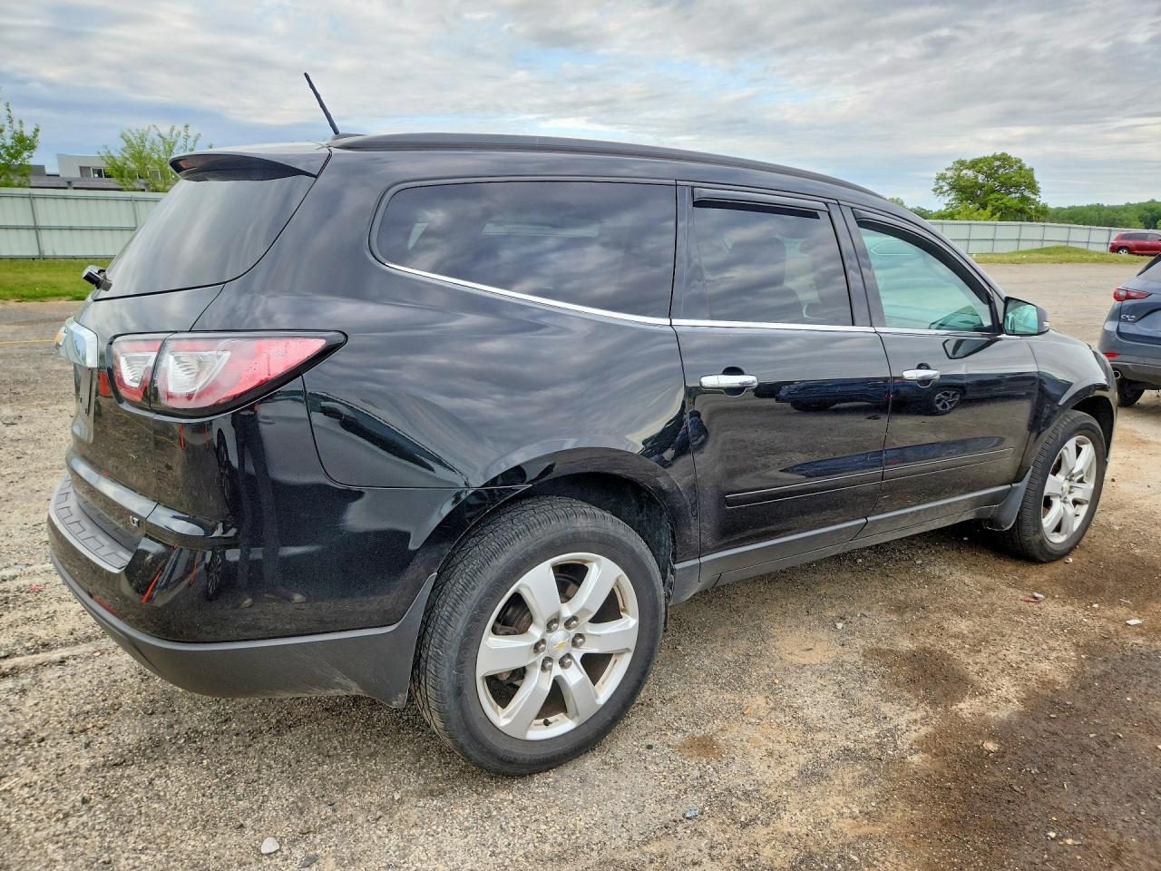 2017 CHEVROLET TRAVERSE