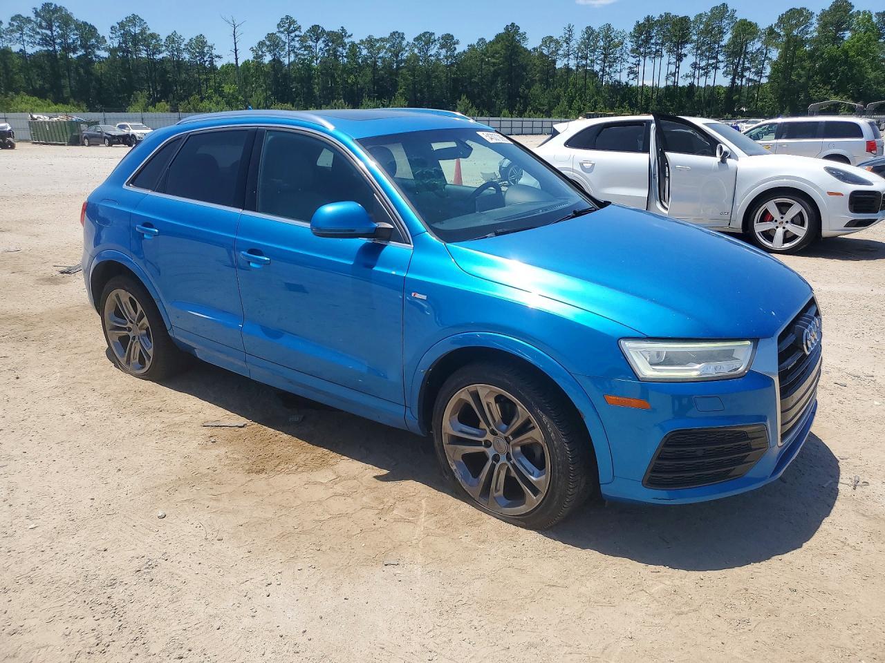 2016 AUDI Q3