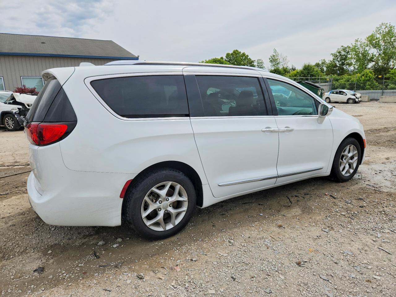 2020 CHRYSLER Pacifica