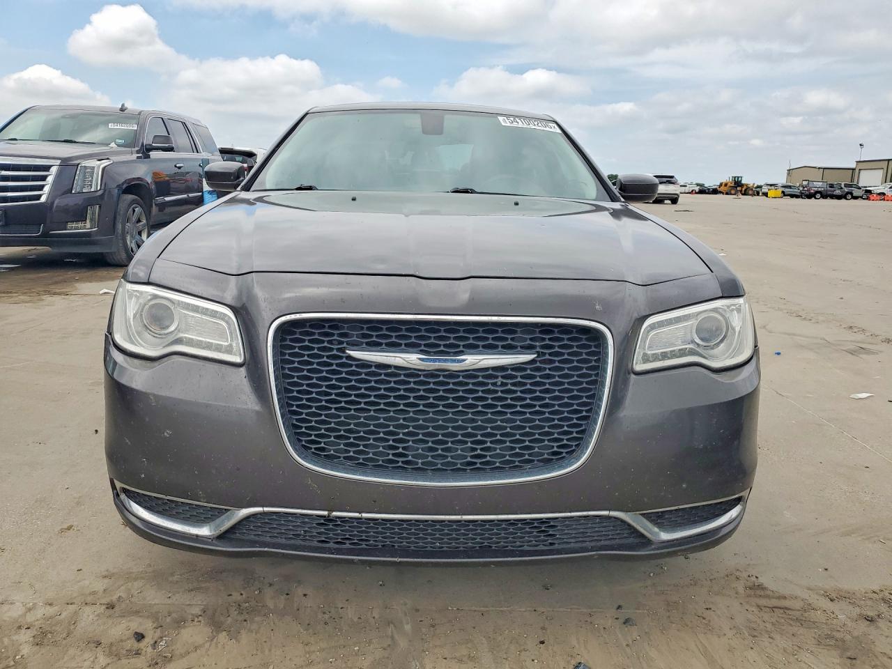 2016 CHRYSLER 300