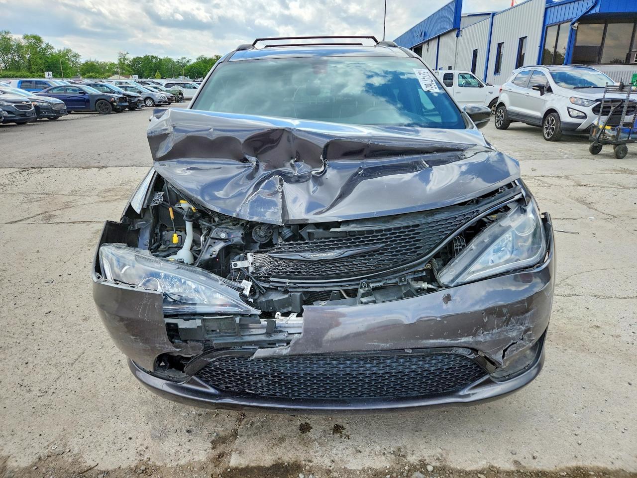 2019 CHRYSLER Pacifica