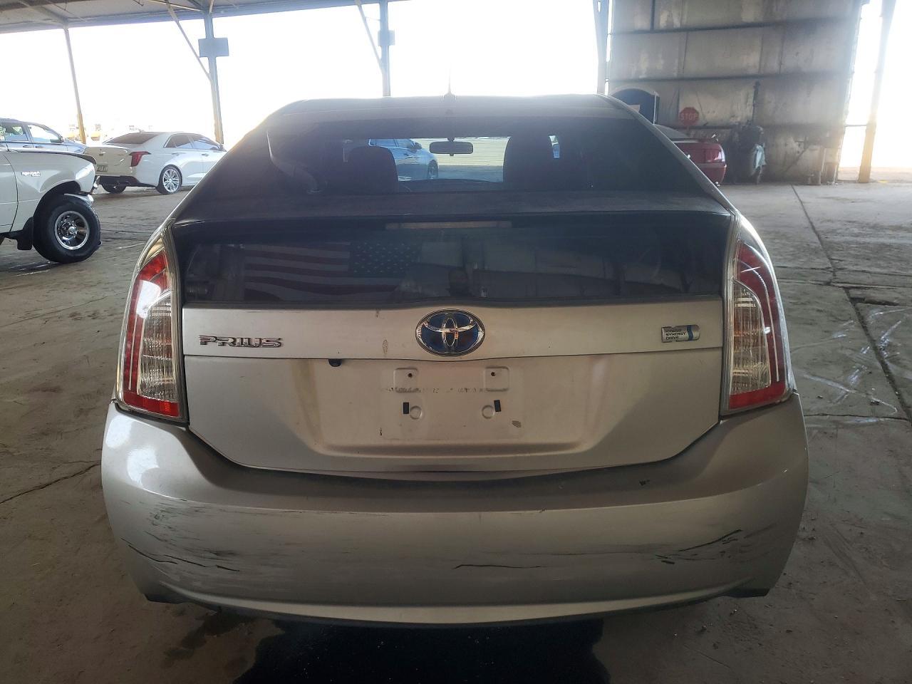 2013 TOYOTA PRIUS