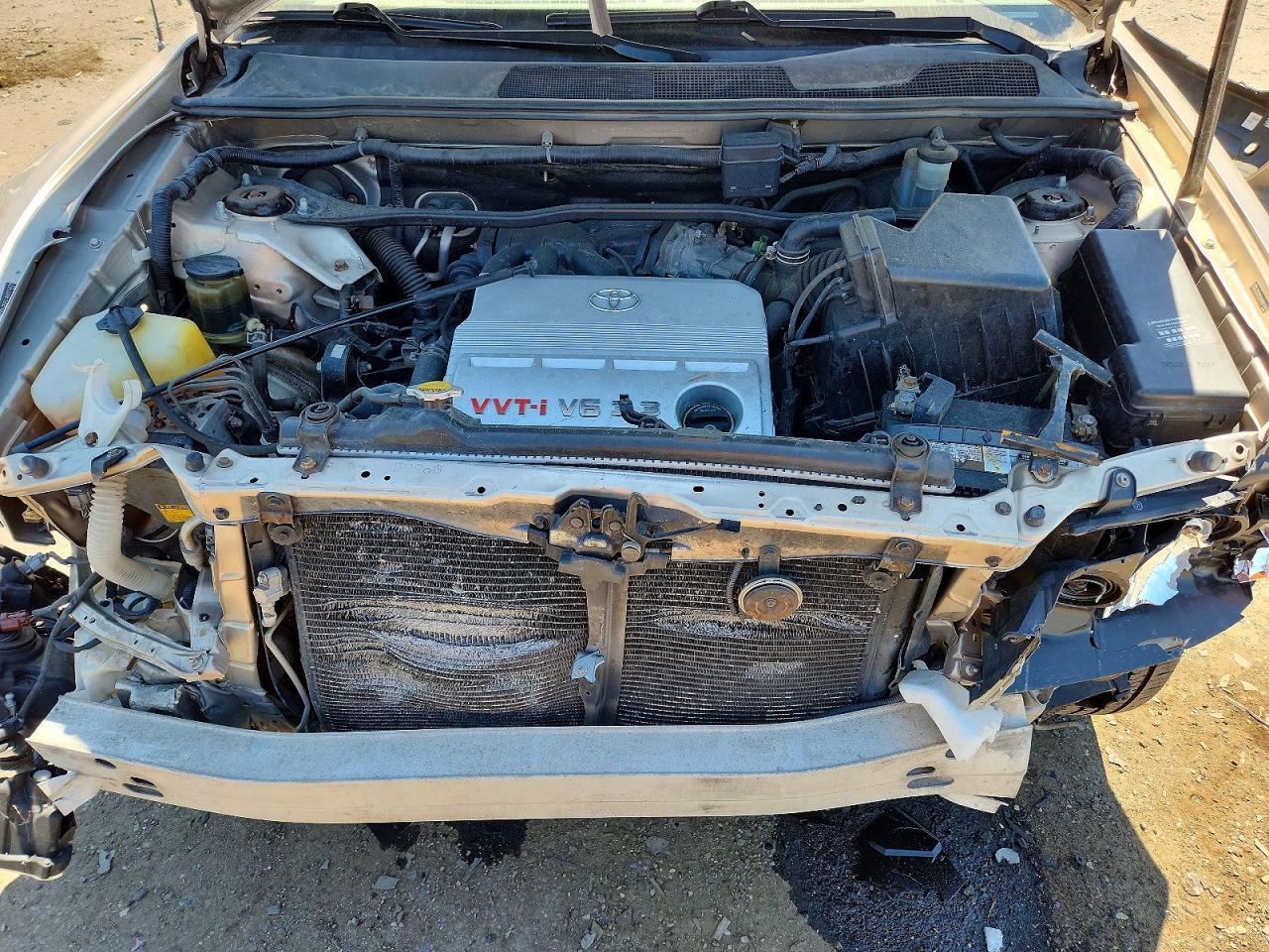2004 TOYOTA HIGHLANDER