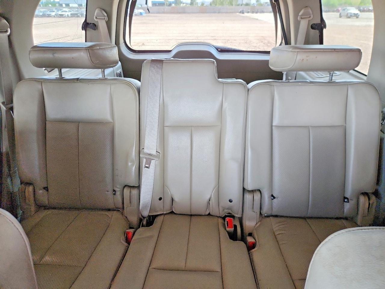 2011 FORD Expedition