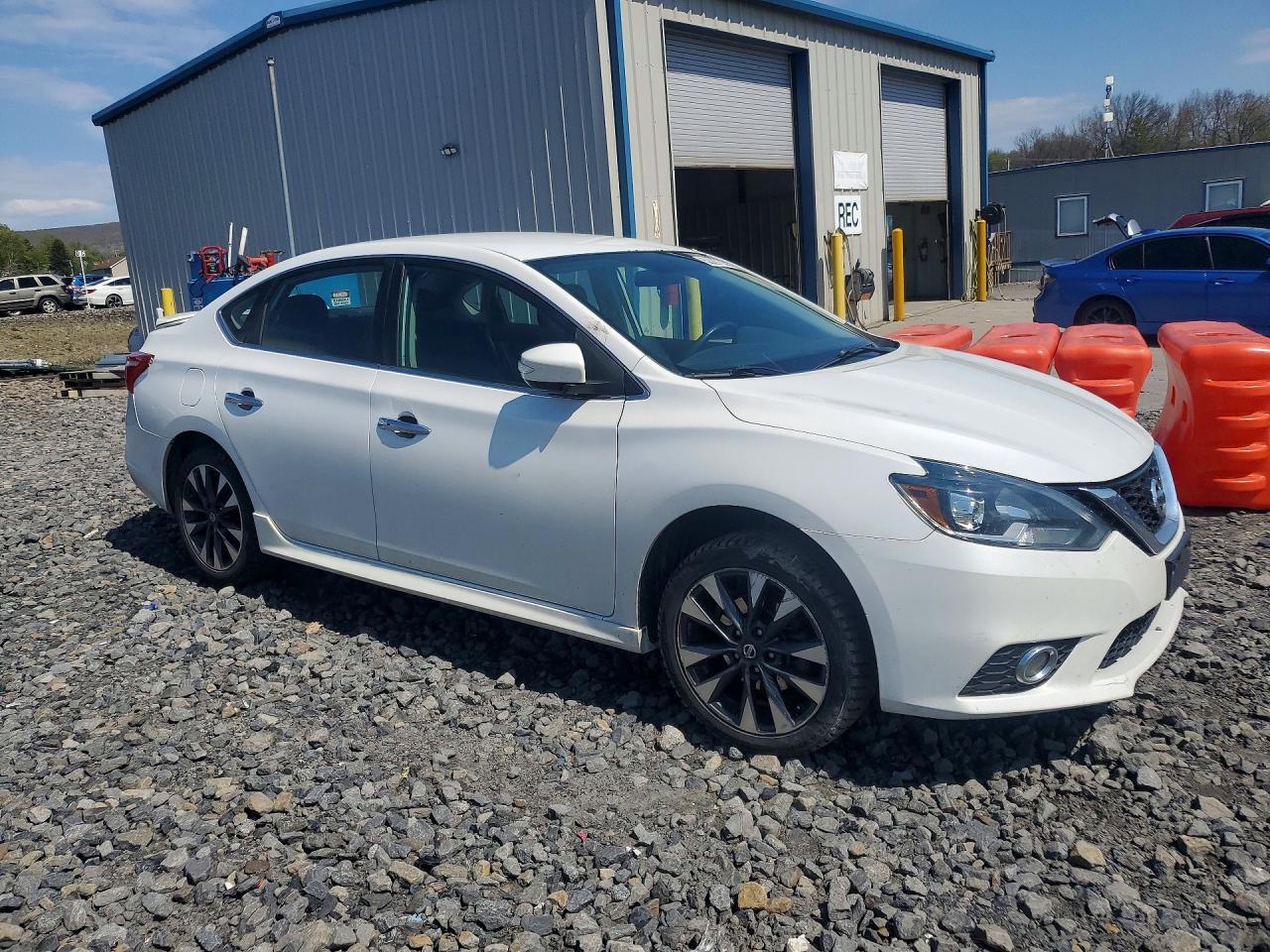 2017 NISSAN SENTRA