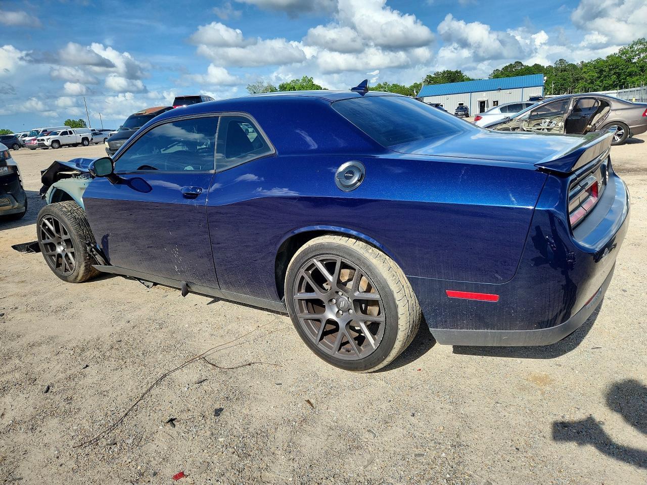 2017 DODGE Challenger
