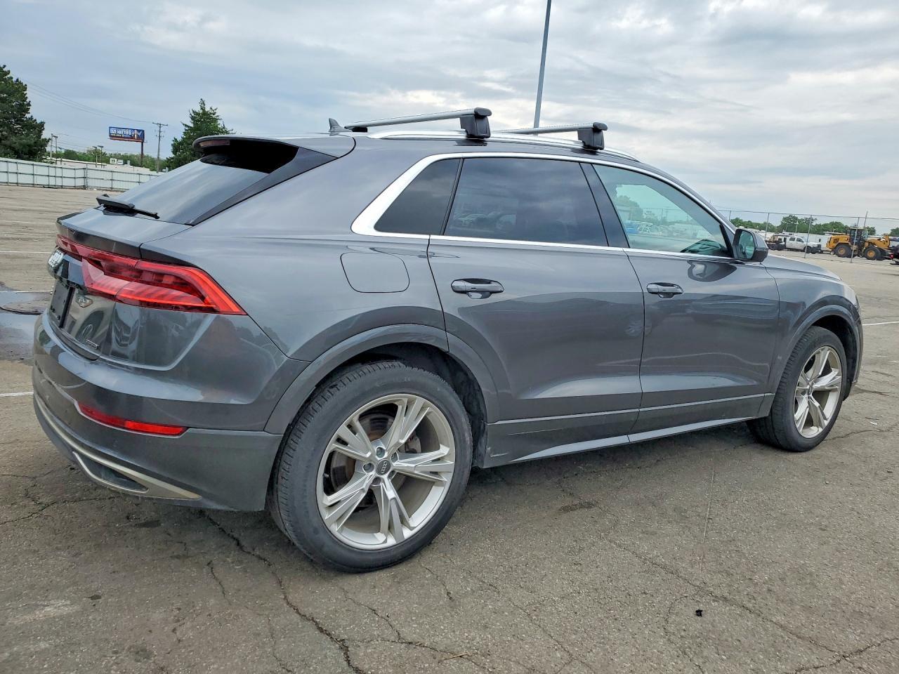 2019 AUDI Q8