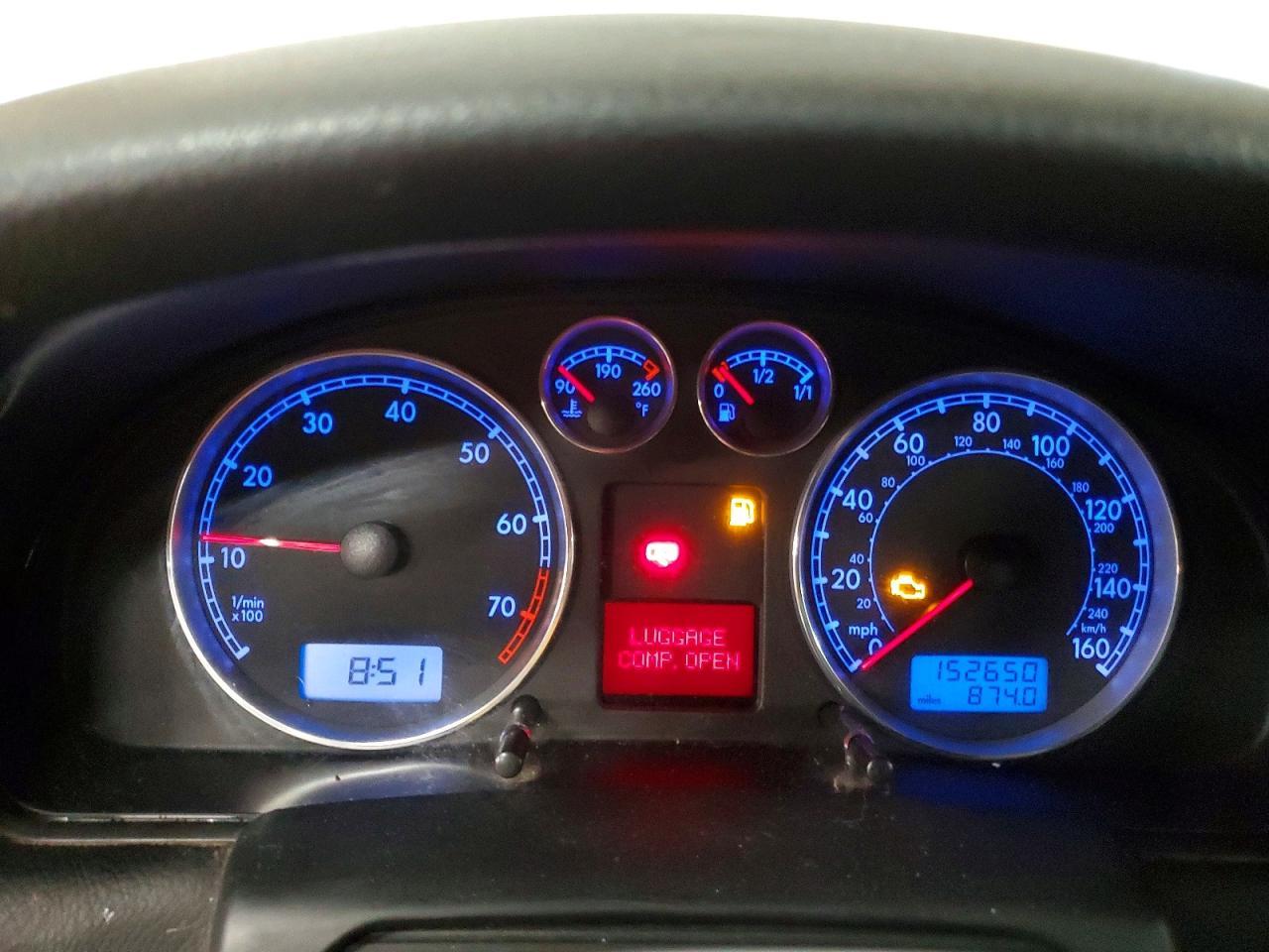 2003 VOLKSWAGEN Passat