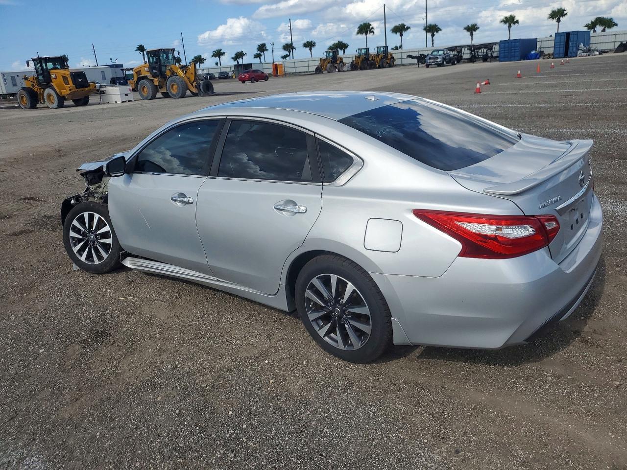 2017 NISSAN ALTIMA