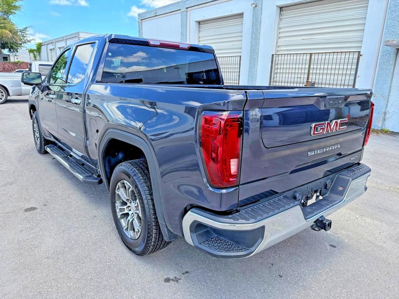 2025 GMC Sierra