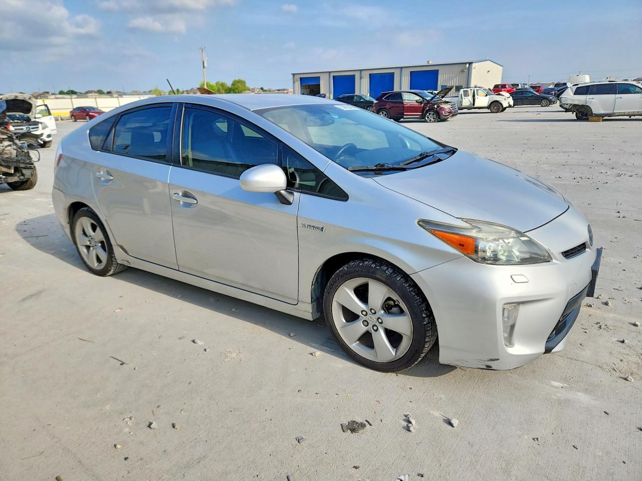 2012 TOYOTA PRIUS