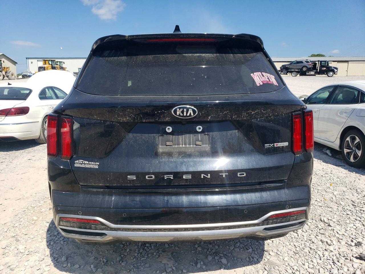 2021 KIA SORENTO