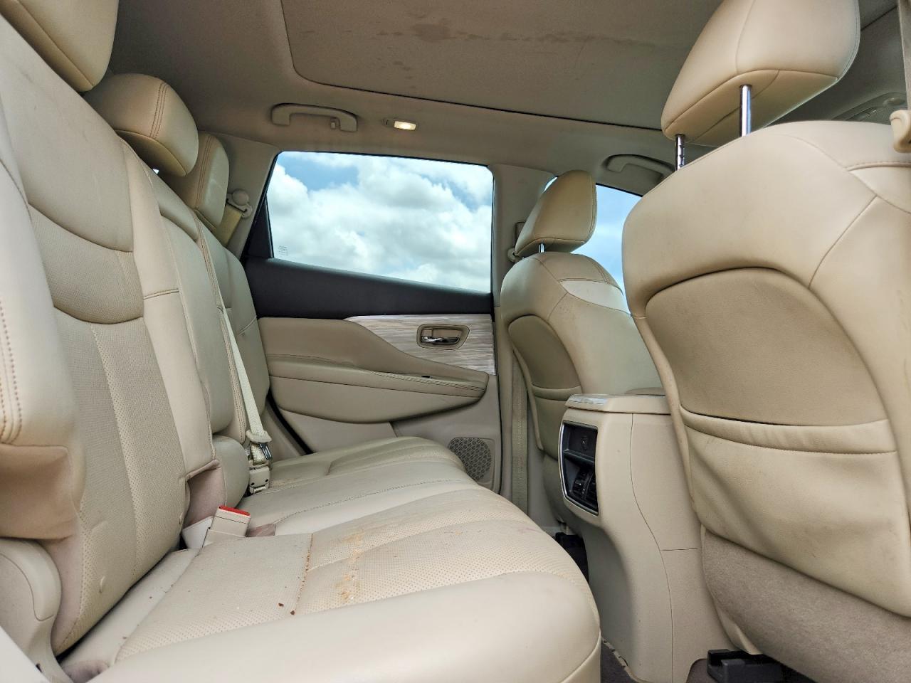 2017 NISSAN MURANO