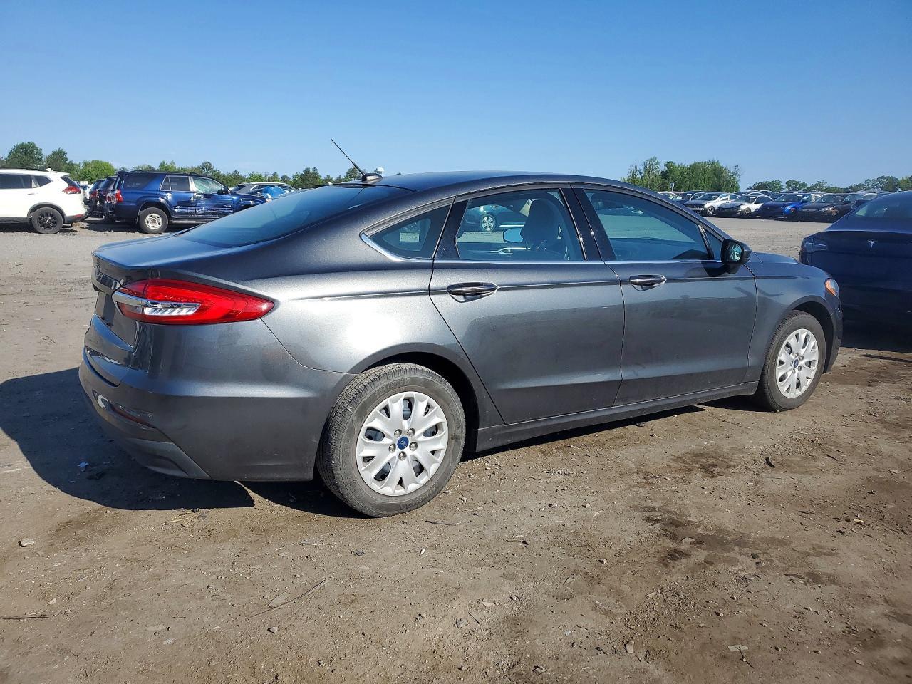 2019 FORD FUSION