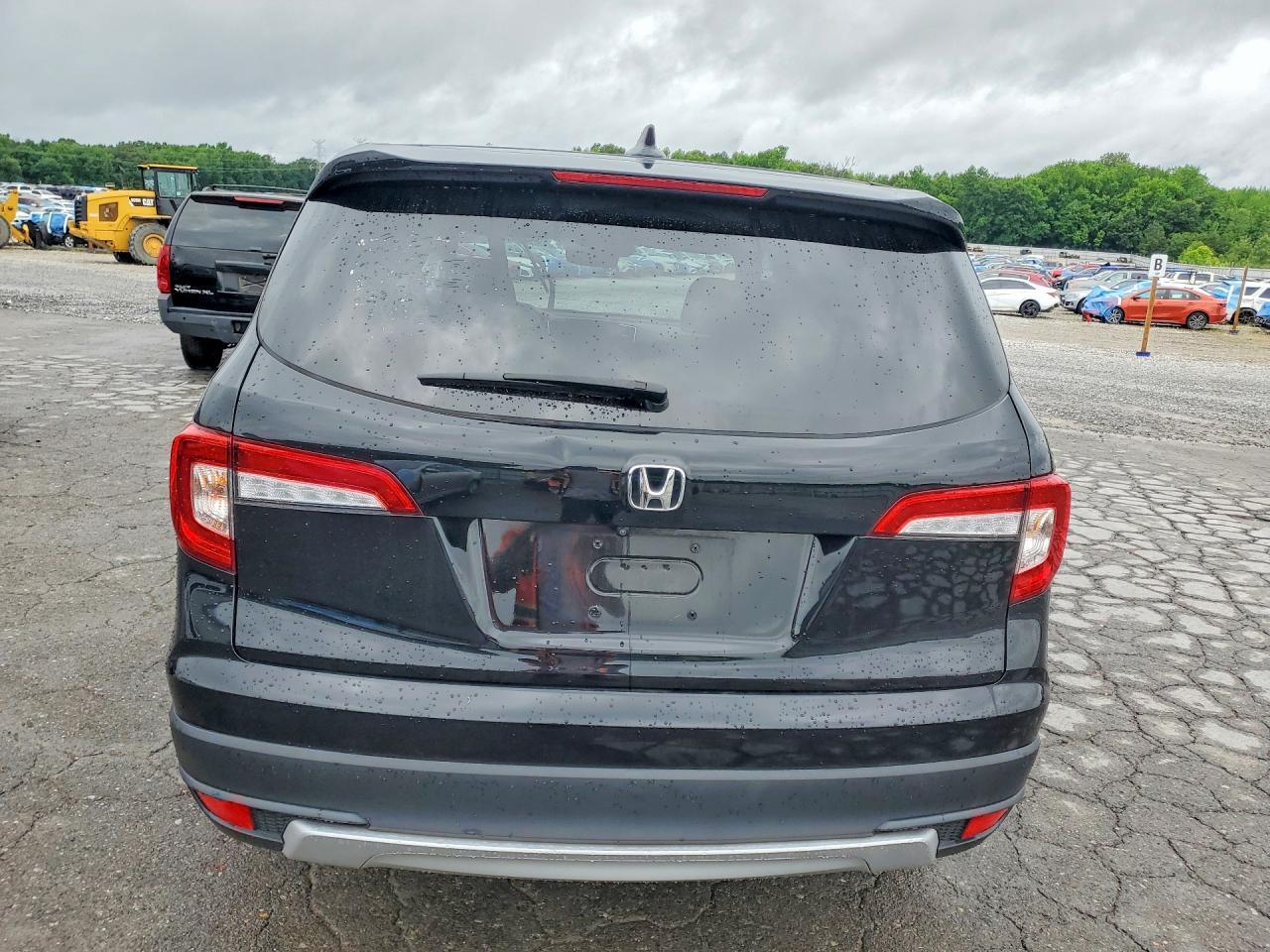 2021 HONDA PILOT
