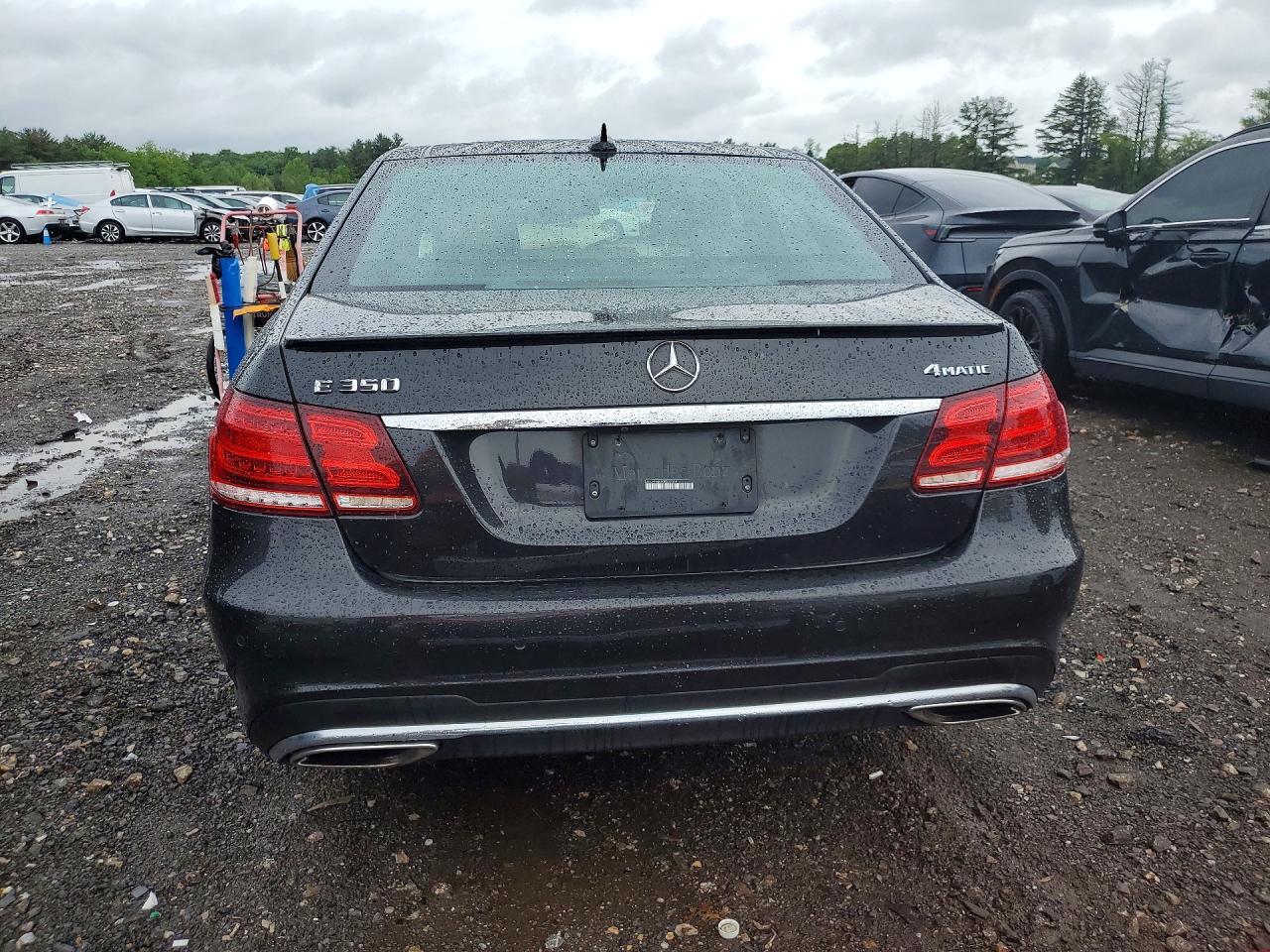 2016 MERCEDES-BENZ E-Class