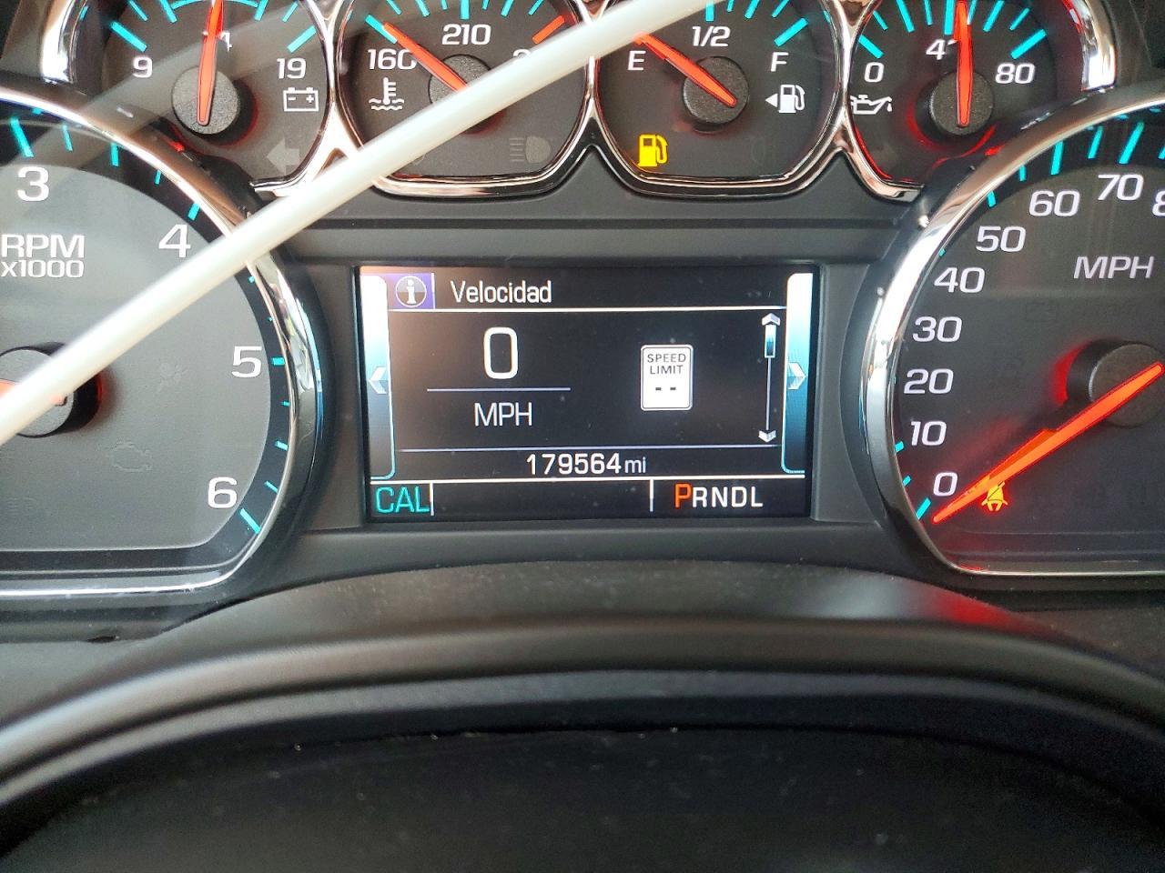 2018 CHEVROLET Suburban