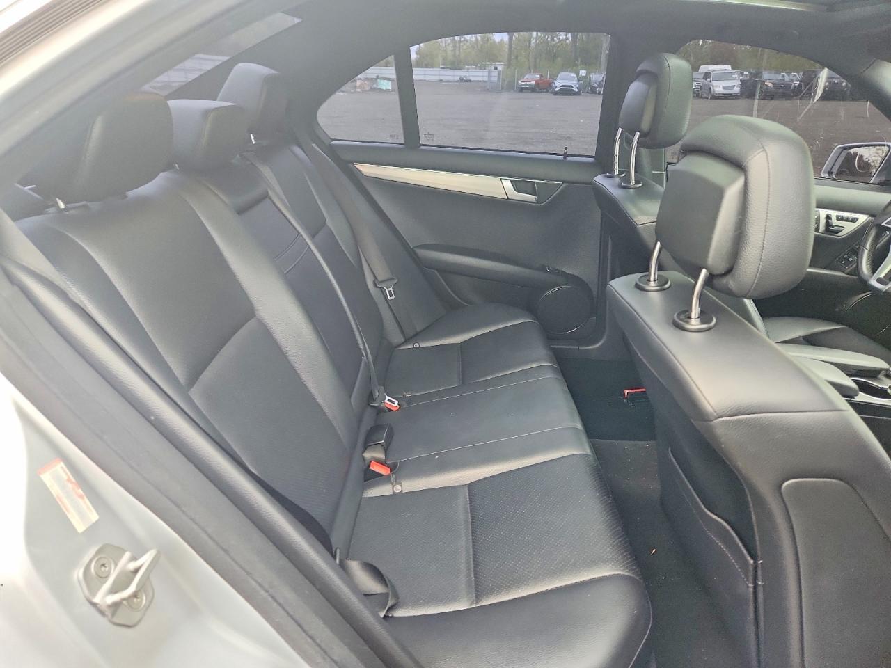 2012 MERCEDES-BENZ C-CLASS
