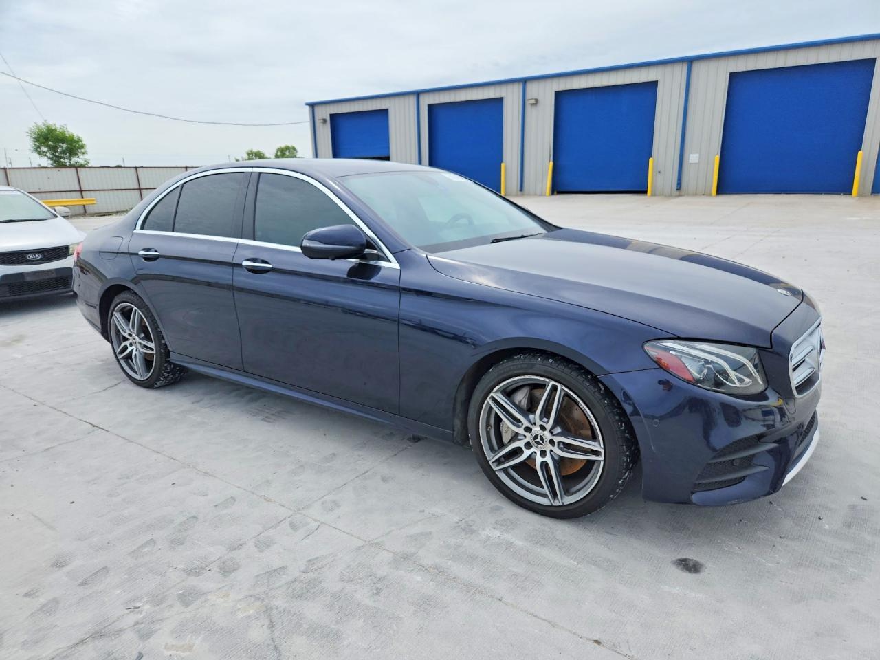2020 MERCEDES-BENZ E-Class