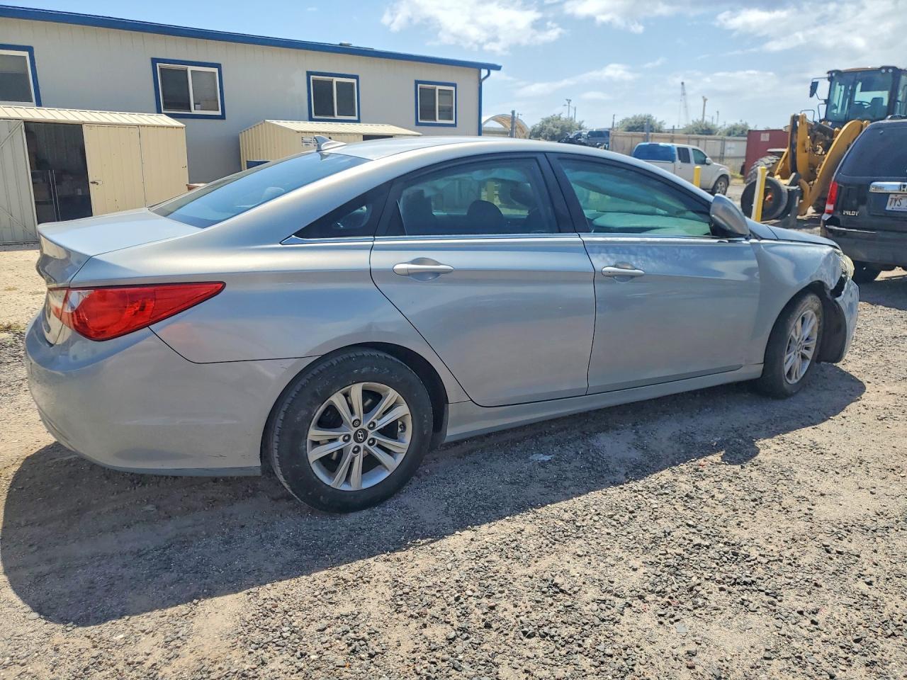 2011 HYUNDAI SONATA